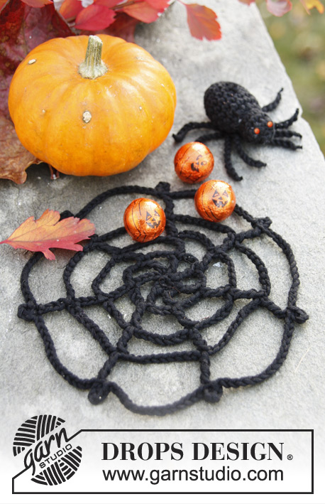 Dekoracje na Halloween / DROPS Extra 0-968